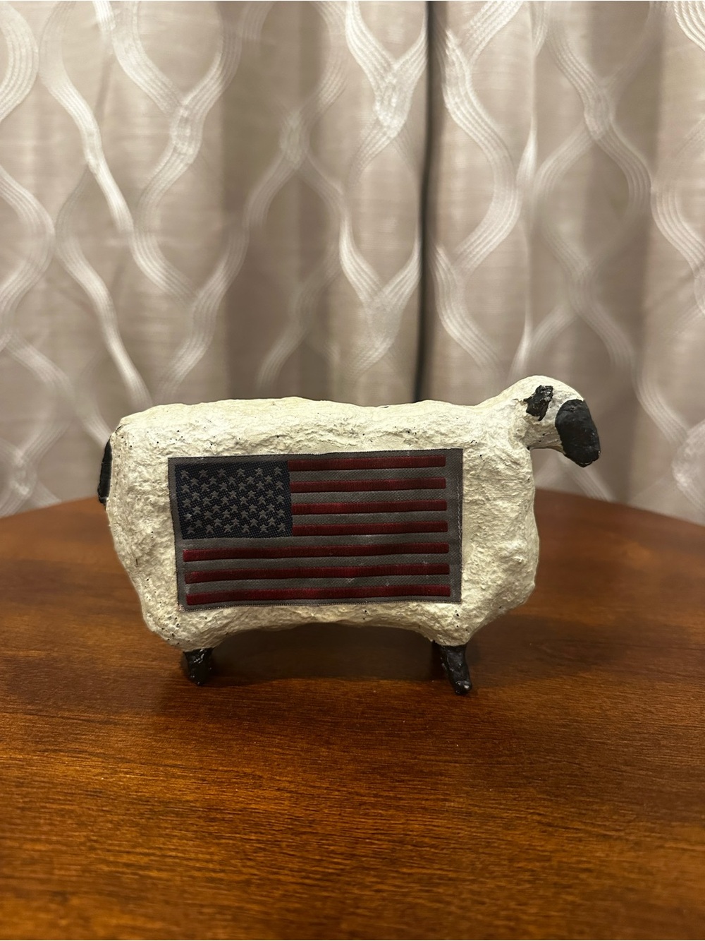 American Sheep Figurine with American Flag Detail Patriotic USA 🇺🇸